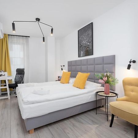 Apartament Studio Miodowa Kazimierz by Renters Kraków Zewnętrze zdjęcie