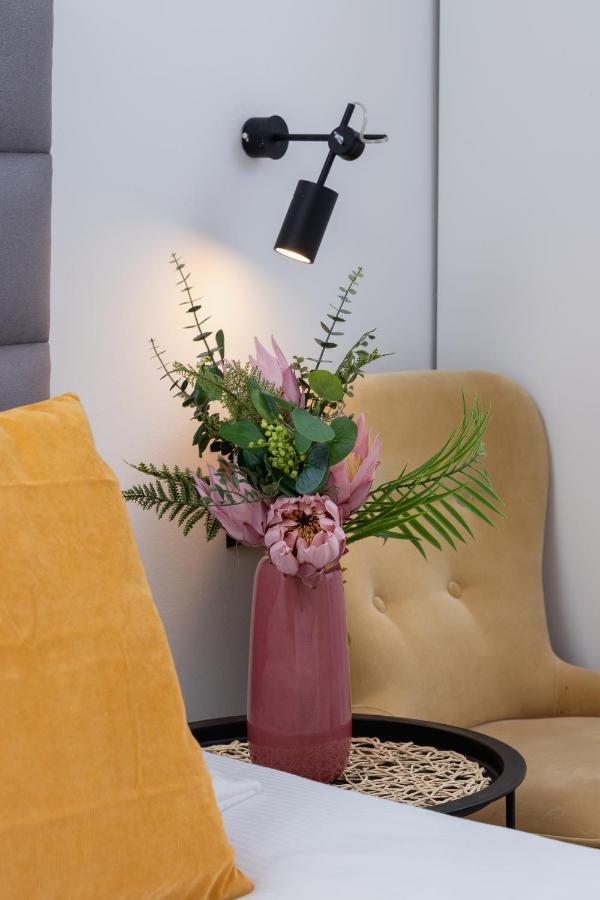 Apartament Studio Miodowa Kazimierz by Renters Kraków Zewnętrze zdjęcie