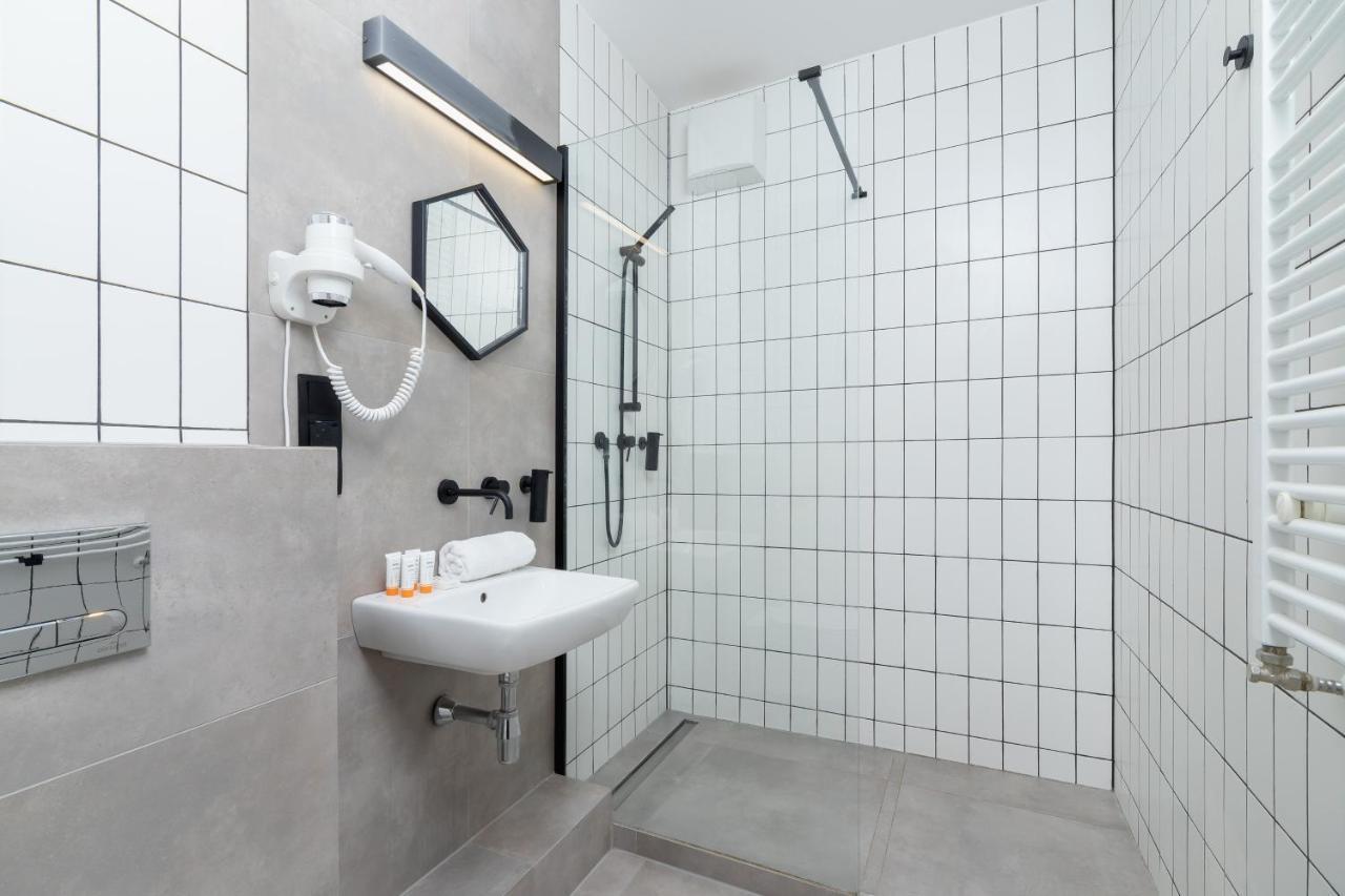 Apartament Studio Miodowa Kazimierz by Renters Kraków Zewnętrze zdjęcie
